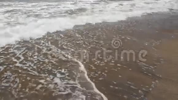 来自黑海的波浪视频的预览图