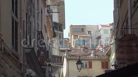 戛纳的小街视频的预览图