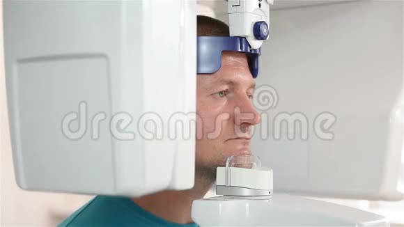 牙科X射线扫描仪视频的预览图