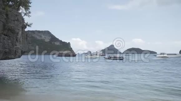 快艇游艇快艇游艇海上速度旅行水蓝色游轮豪华泰国度假视频的预览图