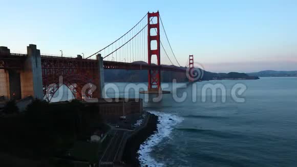 金门大桥的时间推移旧金山夜幕降临视频的预览图
