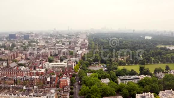 美丽的海德公园在伦敦英国空中观景视频的预览图