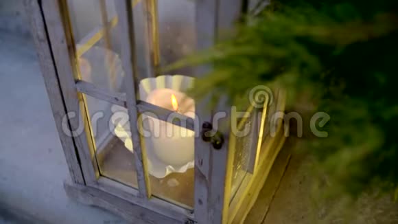 美丽的灯笼和蜡烛视频的预览图