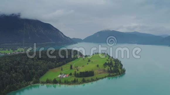 德国德克兰山的沃尔钦湖视频的预览图