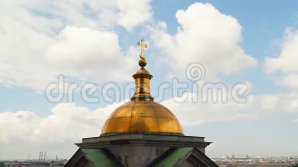 圣以撒大教堂柱廊穹顶视频的预览图