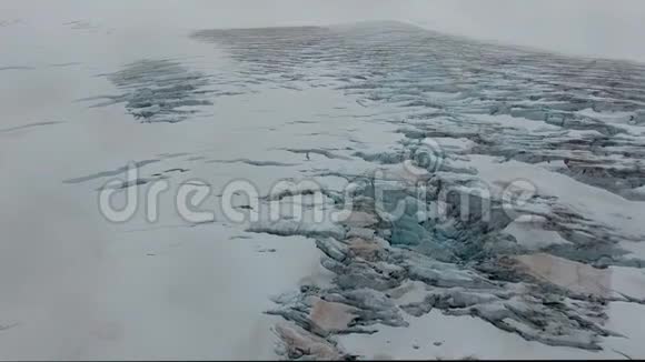 尼加尔斯宾冰川视频的预览图