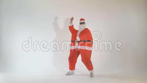 圣诞夜快乐的圣诞老人聚会4K视频的预览图