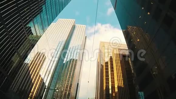 大城市的金融区视频的预览图