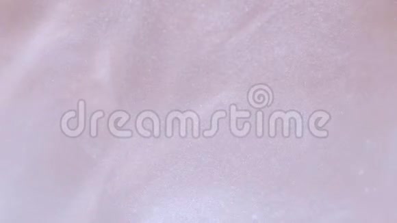 抽象色彩美背景的概念粉红色珍珠液体闪烁美丽和闪光视频的预览图