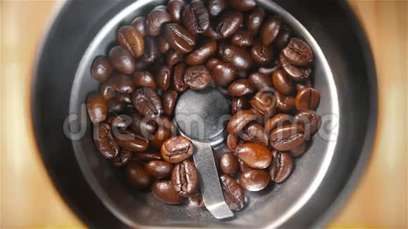 磨咖啡豆视频的预览图