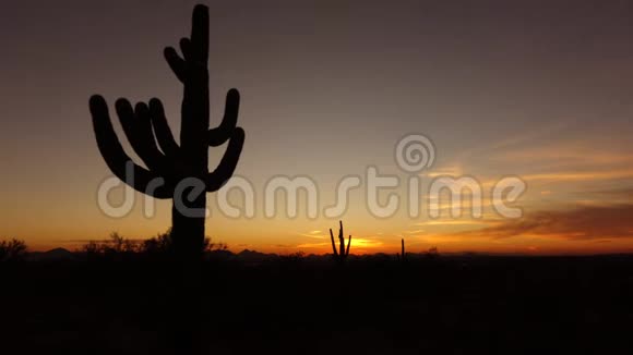 时光流逝沙漠景观日落视频的预览图