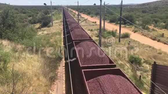 铁路运输的铁矿石视频的预览图