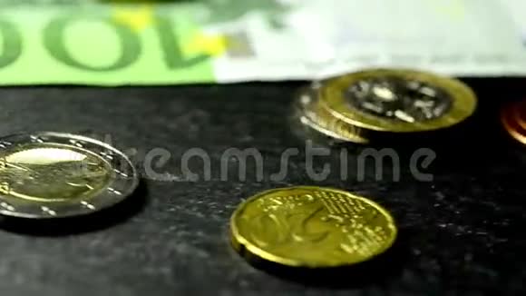 欧元在转盘上视频的预览图