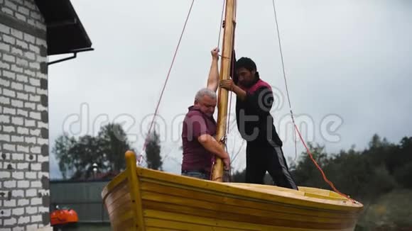 木制帆船甲板视频的预览图