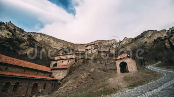 格鲁吉亚姆茨克塔ShioMgvime修道院圣女上教堂或Theotokos中世纪修道院的中央部分视频的预览图