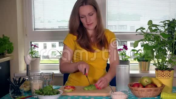健康饮食烹饪素食孕期营养和人的观念视频的预览图