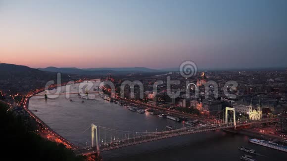 匈牙利首都日落时的景色视频的预览图
