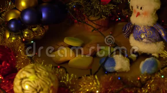 在室内放大圣诞节和新年装饰摘要波克假日背景视频的预览图