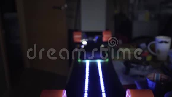 长板LED灯照明用马达组装滑板用于极限运动的碳桌溜冰视频的预览图
