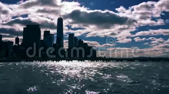 纽约市天际线云时程视频的预览图