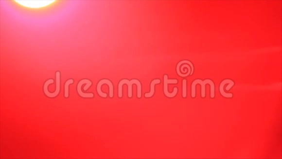 猩红的天空日落视频的预览图
