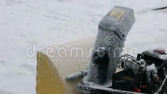 雪的清洁系统视频的预览图