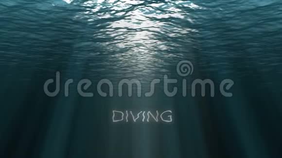 从水下看到的蓝色海洋表面与文字DIVING旅行的概念视频的预览图
