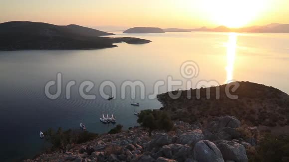 美丽的希腊多科斯岛日落视频的预览图