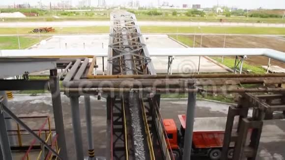 水泥厂工厂制造场景工业水泥加工设施视频的预览图