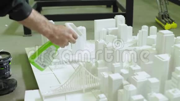 城市特写微型模型的创建过程视频的预览图
