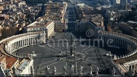 意大利罗马圣彼得大教堂圆顶的圣彼得广场停止运动视频视频的预览图