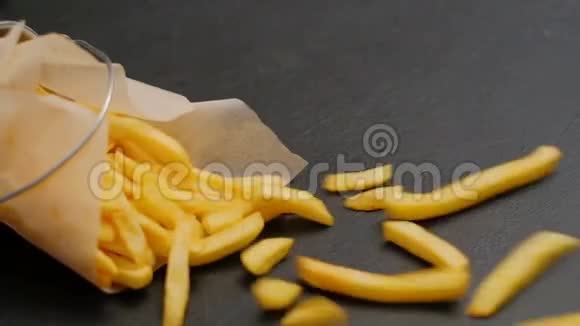 快餐炸薯条不健康视频的预览图