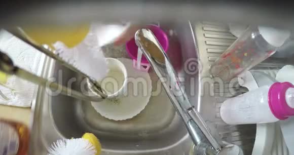洗洗碗顶部查看延时视频4k视频的预览图