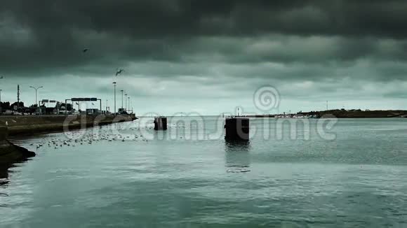 法国的韦斯特雷姆港视频的预览图