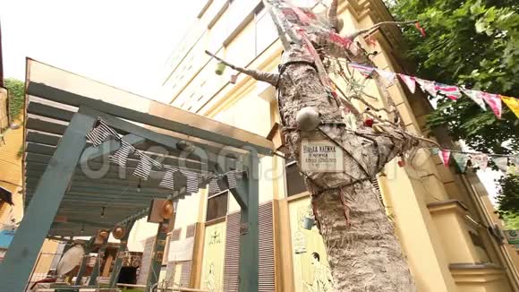 外街餐厅复古餐厅复古风格装饰庭院视频的预览图