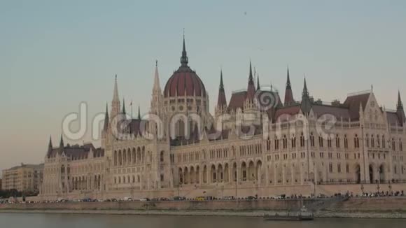 布达佩斯匈牙利议会大厦视频的预览图