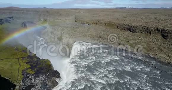北瀑布的俯视图视频的预览图