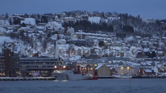 挪威特罗姆瑟的夜景视频的预览图