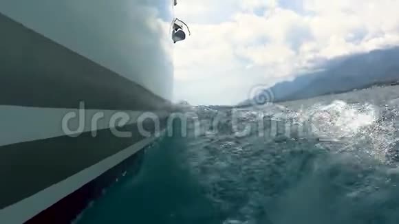 克罗地亚亚得里亚海帆船的船头观视频的预览图