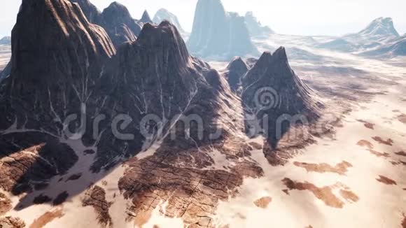 一个美丽的沙漠红岩峡谷的时间推移视图4K视频的预览图