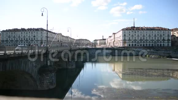 意大利都灵维托里奥维尼托广场视频的预览图