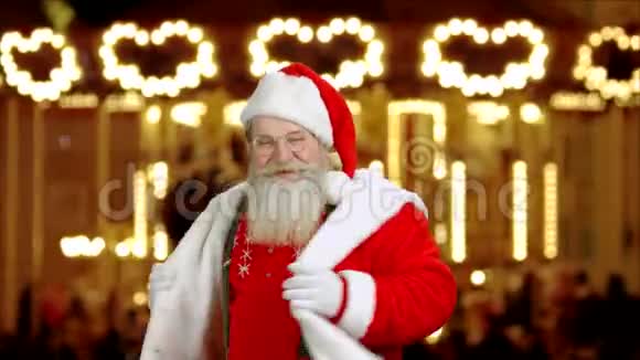 快乐圣诞老人圣诞集市视频的预览图