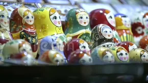 传统的俄罗斯马崔什卡视频的预览图
