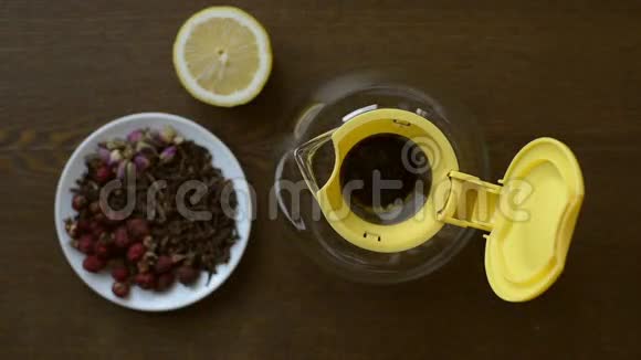 做一杯柠檬茶视频的预览图