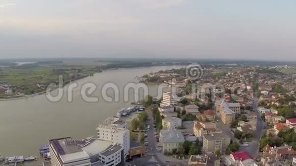 多瑙河鸟瞰图视频的预览图