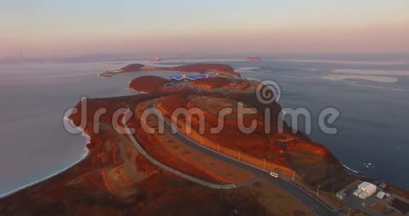 夕阳西下俄罗斯岛上的海滨海洋馆视频的预览图