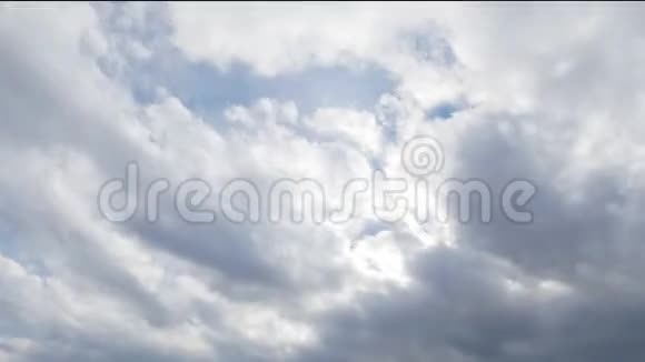 雷雨云天视频的预览图