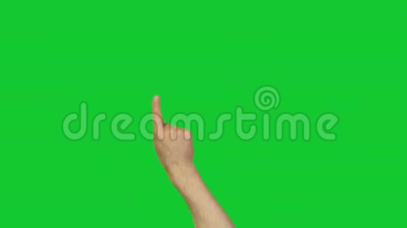 男性手指食指在绿色背景上视频的预览图
