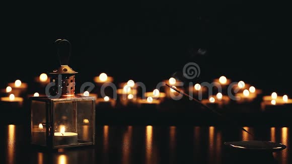 香气棒蜡烛的镜头视频的预览图