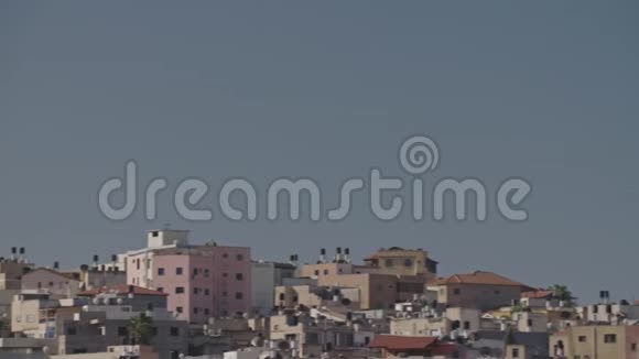以色列的一个阿拉伯城市上面有一座大清真寺视频的预览图